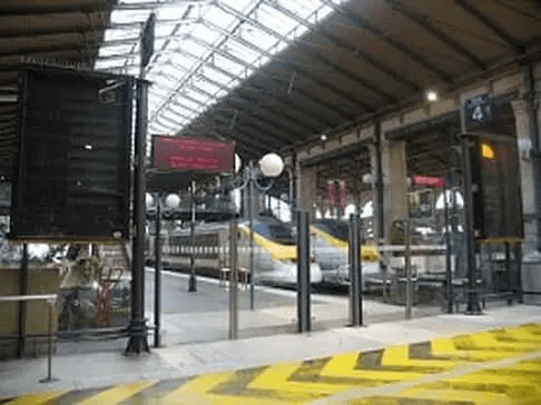 Gare du Nord Paris Private Cab Taxis